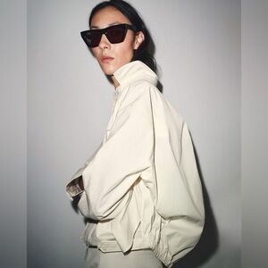 Zara Denim  Zip-Front Pullover Jacket in Exru. Size Small